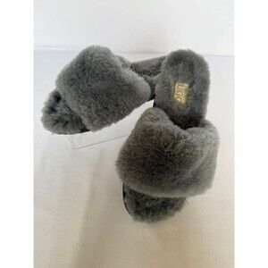 UGG Fluff Yeah Slide Slippers Gray Sheepskin Womens 7/8